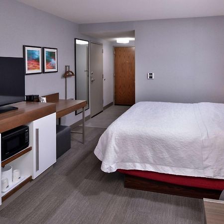 Hampton Inn & Suites Карсон-Сити Экстерьер фото