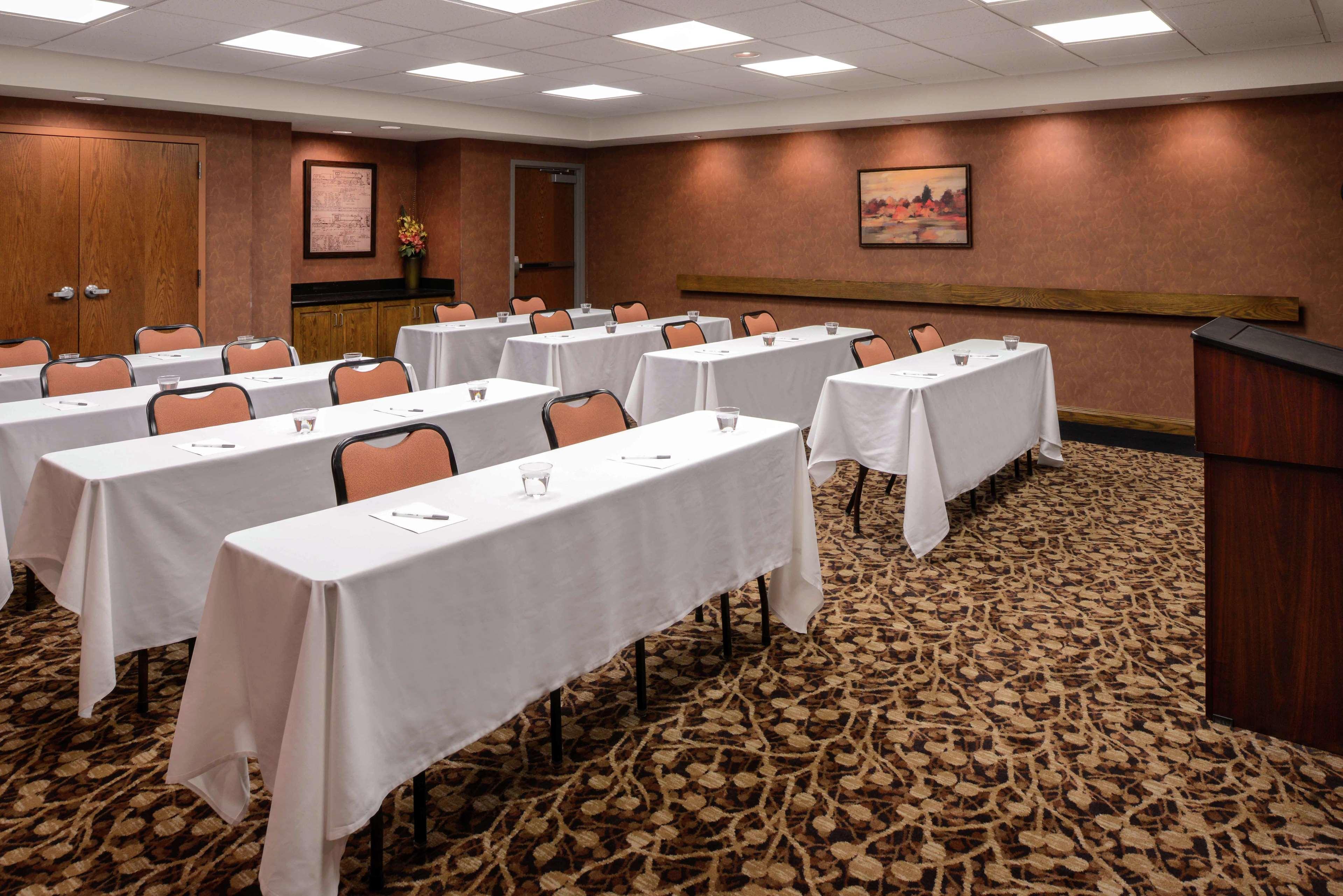 Hampton Inn & Suites Карсон-Сити Экстерьер фото