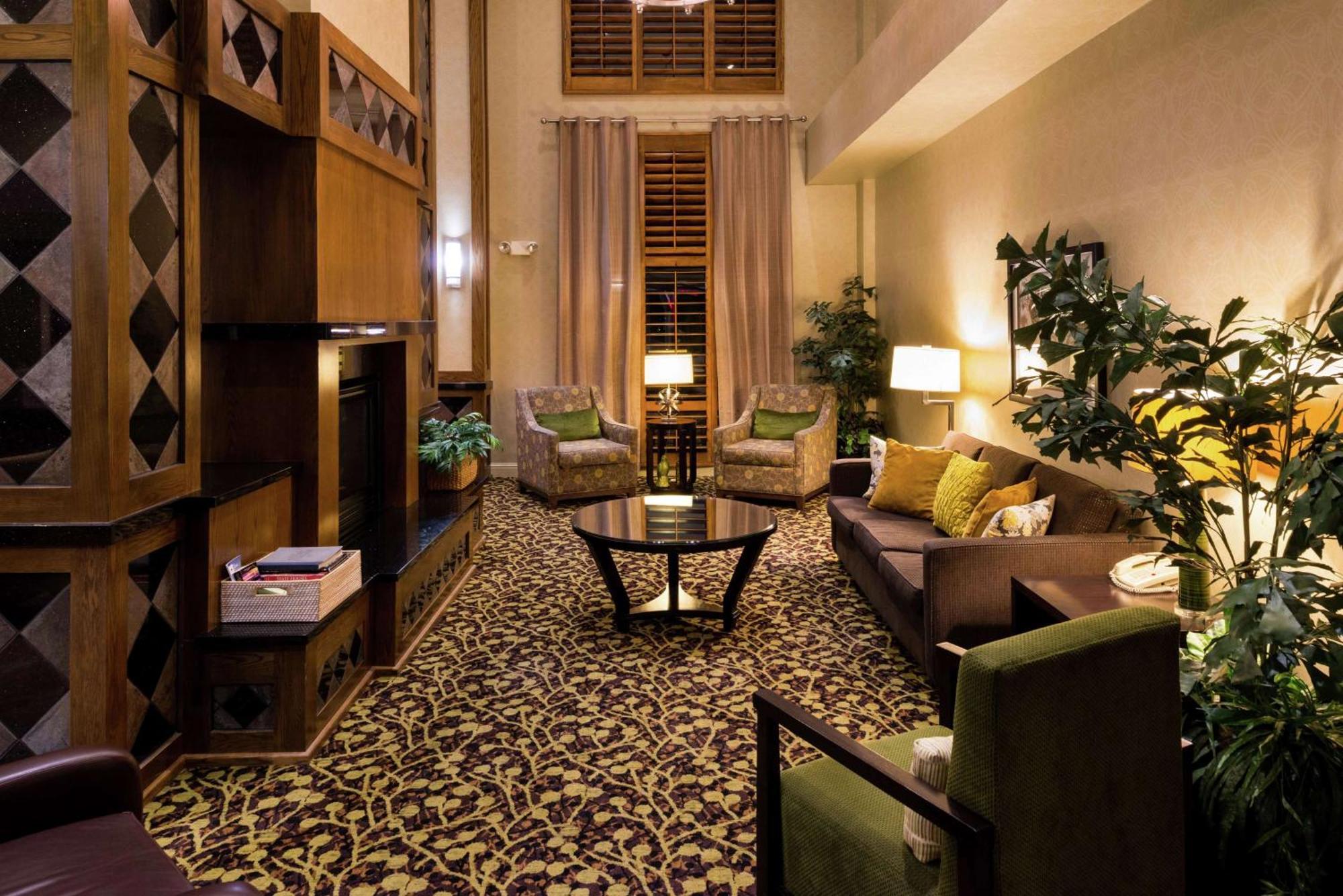 Hampton Inn & Suites Карсон-Сити Экстерьер фото